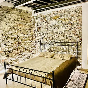 Appartamento Loft Medievale The Stone, Genova